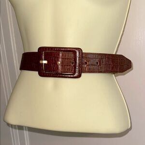 Vintage 80s Mondi Brown Wide Leather Belt with Crocodile Embossed Texture‎
